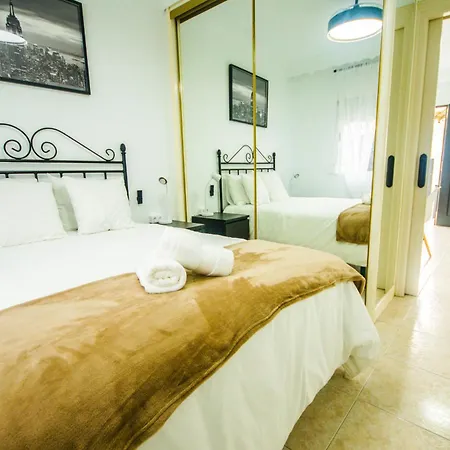 Troyano - Paradise Retreat By The Holiday home *
