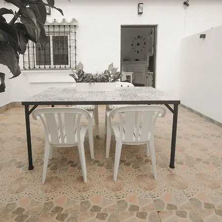 Troyano - Paradise Retreat By The Estepona