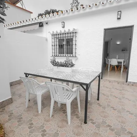 Troyano - Paradise Retreat By The Estepona