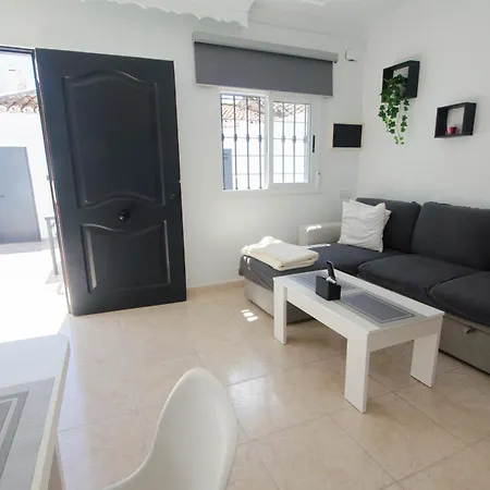 Troyano - Paradise Retreat By The *