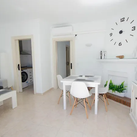 Troyano - Paradise Retreat By The