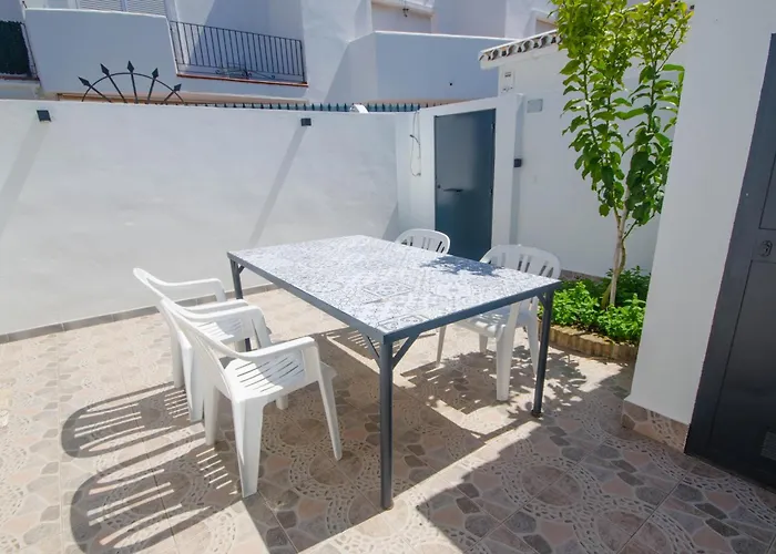 Troyano - Paradise Retreat By The Vakantiehuis *